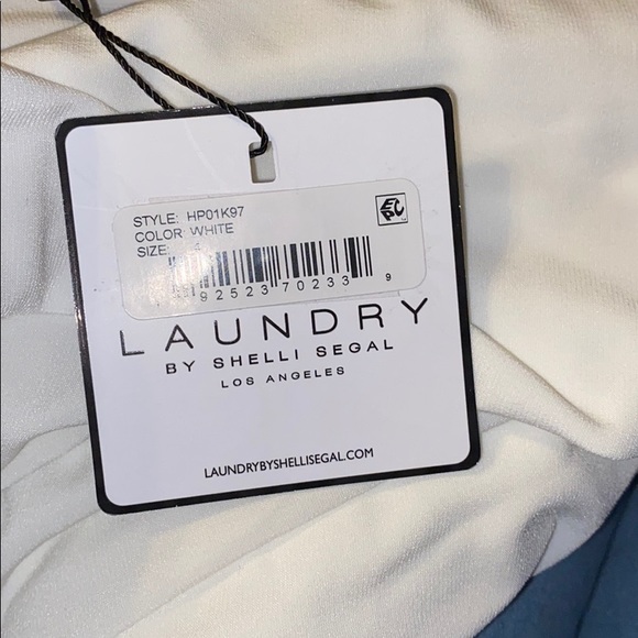 Dress - Picture 5 of 8